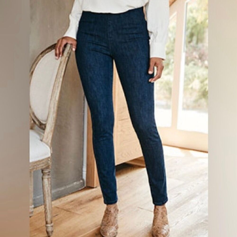 Soft Surroundings blue pull on skinny jeans size 6